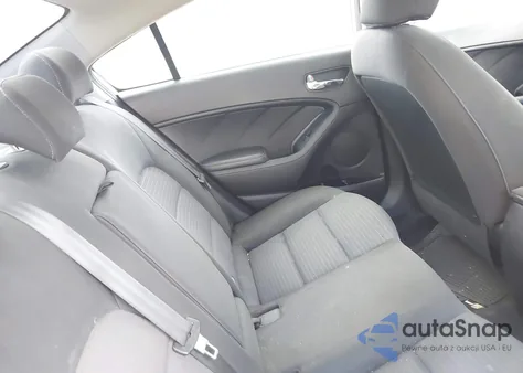 2015 Kia Forte Lx из США, поврежденный, VIN KNAFX4A63F5323080